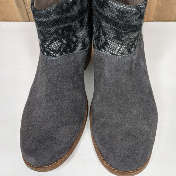 Toms Leila Suede Aztec Heeled Ankle Boot Dark Gray Black Sz 6 - Picture 4 of 12